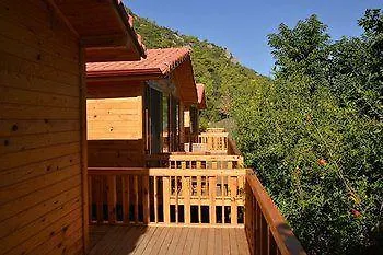 Villa Azra *